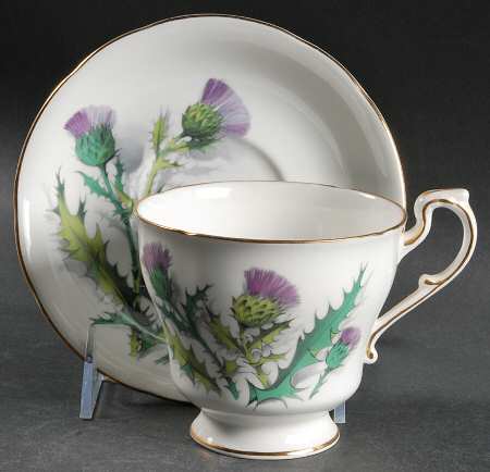 Queen O'Th' Highlands Oversized Cup & Saucer Set