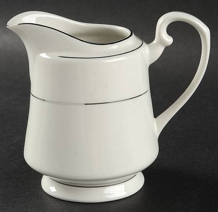 Platina Creamer