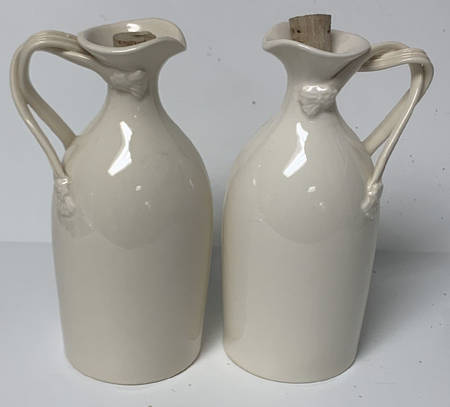 Classics Vinegar and Oil Set with Stoppers