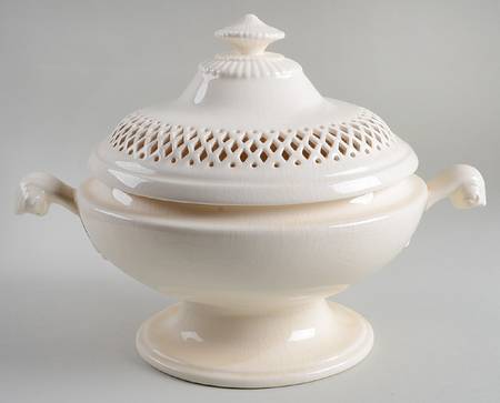 Classics Oval Tureen & Lid