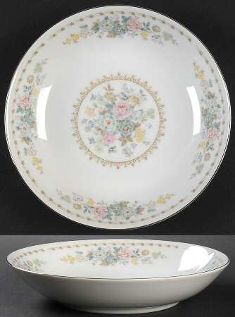 Carousel Coupe Soup Bowl by Ranmaru