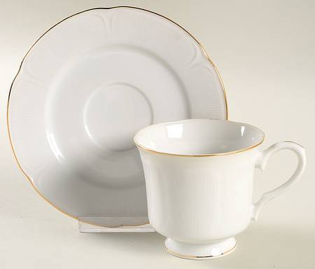 Coquille D'Or Footed Cup & Saucer Set