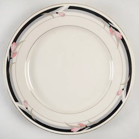 Courtly 12" Chop Plate (Round Platter)