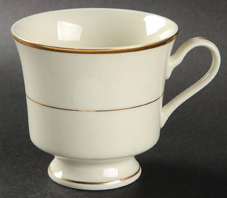 Dynasty Footed Cup
