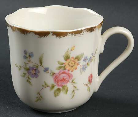 Garden Delight Flat Cup