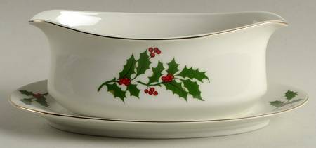 Ivory Holly Gravy Boat with Attached Underplate