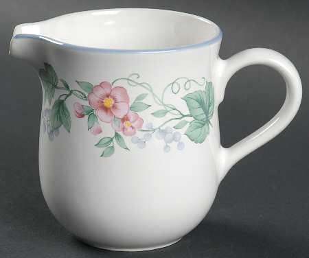 Kensington (4940) Creamer