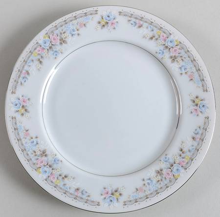 Rose Point Salad Plate by Ranmaru