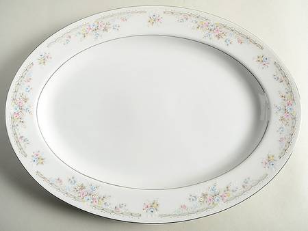 Rose Point 14" Oval Serving Platter