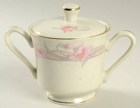 Trellis Sugar Bowl & Lid by Ranmaru