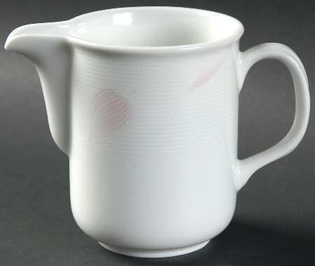 Tulip Shadow Creamer
