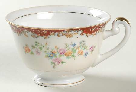 RNW1 Footed Cup