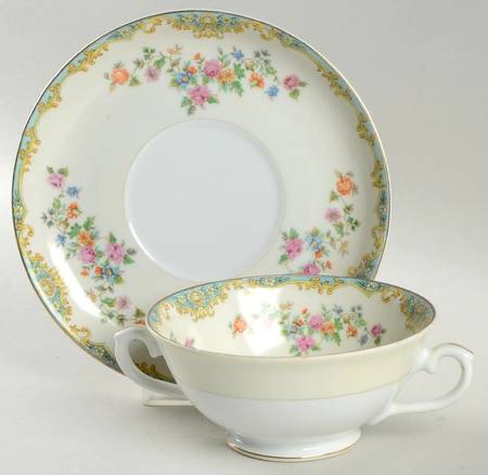 RNW3 Footed Cream Soup Bowl & Saucer Set