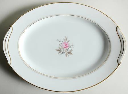 586 11" Oval Serving Platter