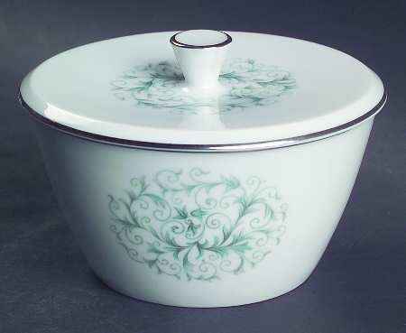 Aida Sugar Bowl & Lid