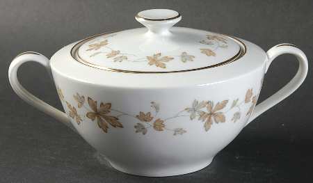 Brierly Sugar Bowl & Lid