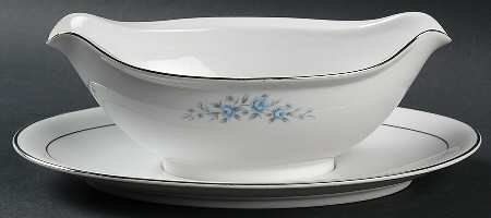 Charm Gravy Boat with Attached Underplate