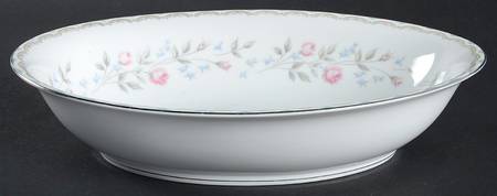 Colebrook 10" Oval Vegetable Bowl