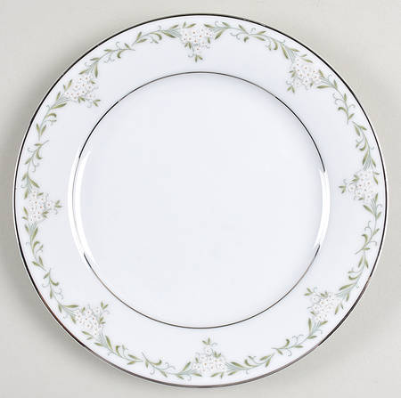 Elisa Salad Plate