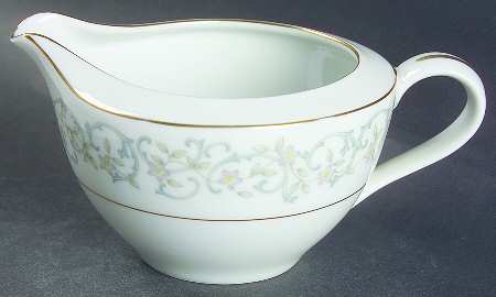 Fairview Creamer
