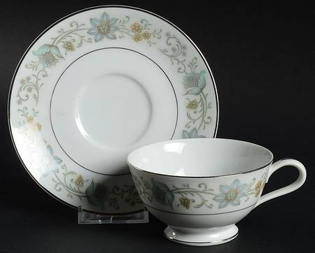 Floris Footed Cup & Saucer Set