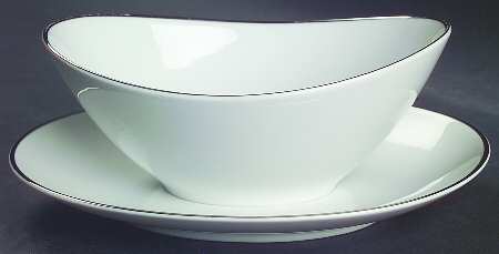 Moon Light Gravy Boat with Attached Underplate