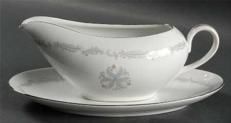 Ridgeway Gravy Boat & Underplate