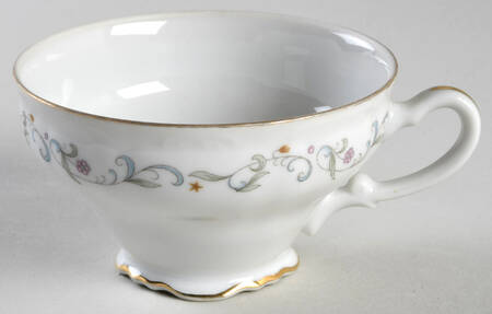 Romaine Footed Cup