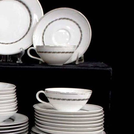 Vancourt Footed Cup & Saucer Set