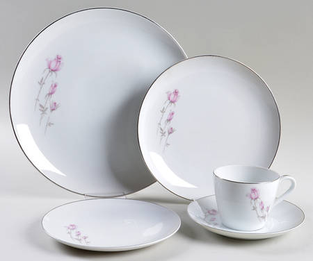 We Three 5 Piece Place Setting