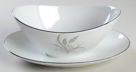 Wheatland Gravy Boat with Attached Underplate