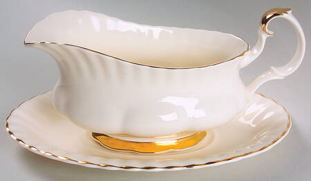 Affinity Gold Gravy Boat & Underplate
