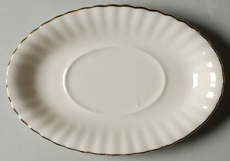 Affinity Gold Underplate for Gravy Boat