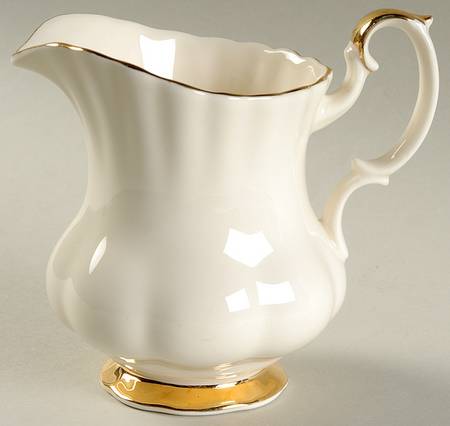 Affinity Gold Creamer