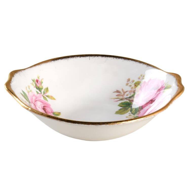 American Beauty (White Background) Lugged Cereal Bowl