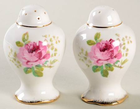 Salt & Pepper Set