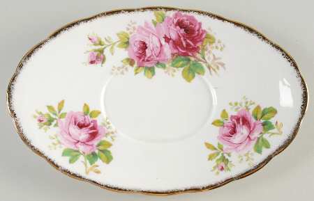 American Beauty (White Background) Underplate for Gravy Boat