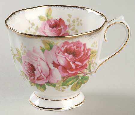 American Beauty (White Background) Snack Cup