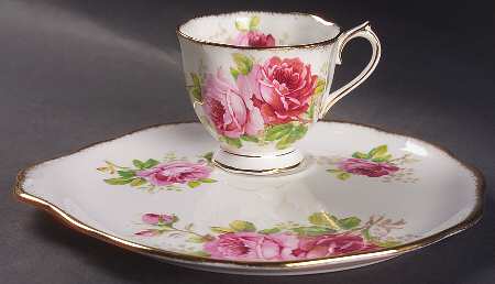 American Beauty (White Background) Snack Plate & Cup Set