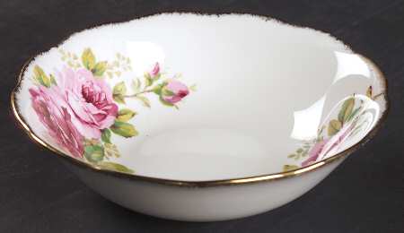 American Beauty (White Background) Coupe Cereal Bowl