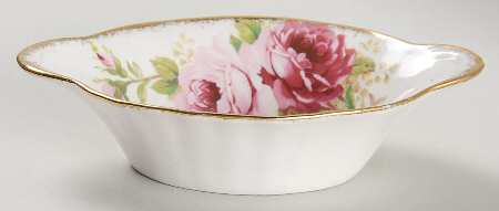 American Beauty (White Background) 5" Oval Sweet Meat Dish