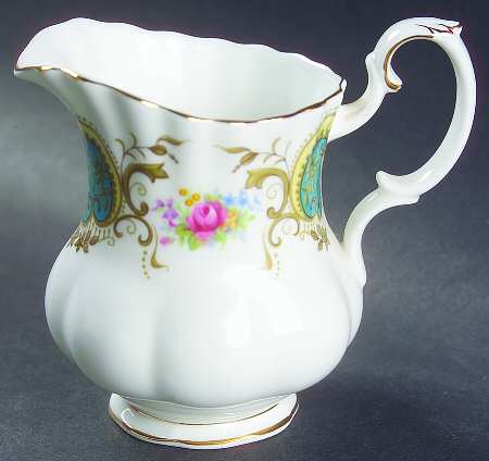 Berkeley Mini Creamer