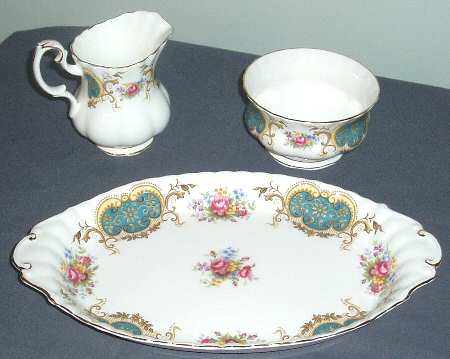Berkeley Mini Creamer & Open Sugar with Tray