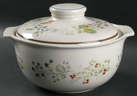 Bitter Sweet 2.5 Qt Round Covered Casserole by Royal Albert