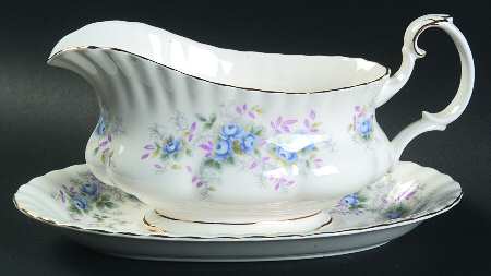 Blue Blossom Gravy Boat & Underplate
