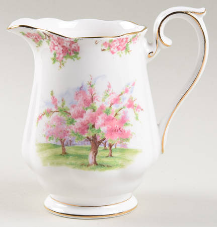 Blossom Time 16 Oz Pitcher
