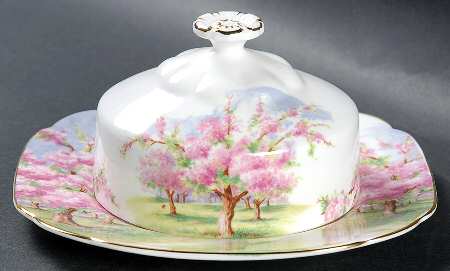 Blossom Time Round Covered Butter (Uses Square Bread & Butter Plate)