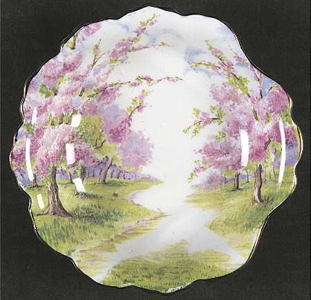 Blossom Time Shell Shaped Dish