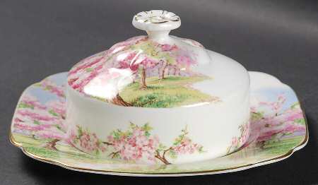 Blossom Time Round Covered Butter (Uses Square Bread & Butter Plate)