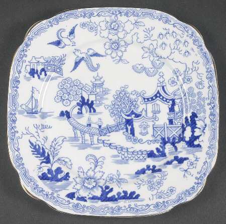 Blue Willow Square Luncheon Plate
